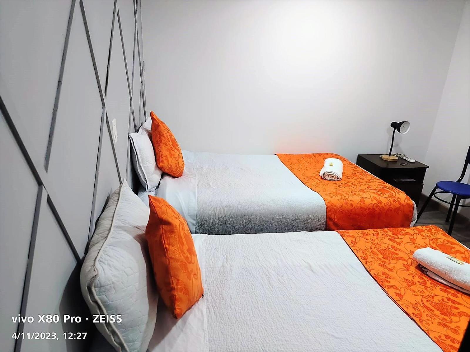 Hotel Kristal Ferial Богота Екстериор снимка