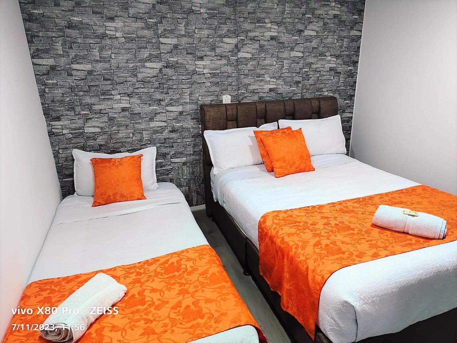 Hotel Kristal Ferial Богота Екстериор снимка